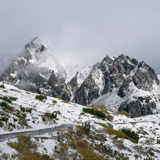 Berge und Schluchten